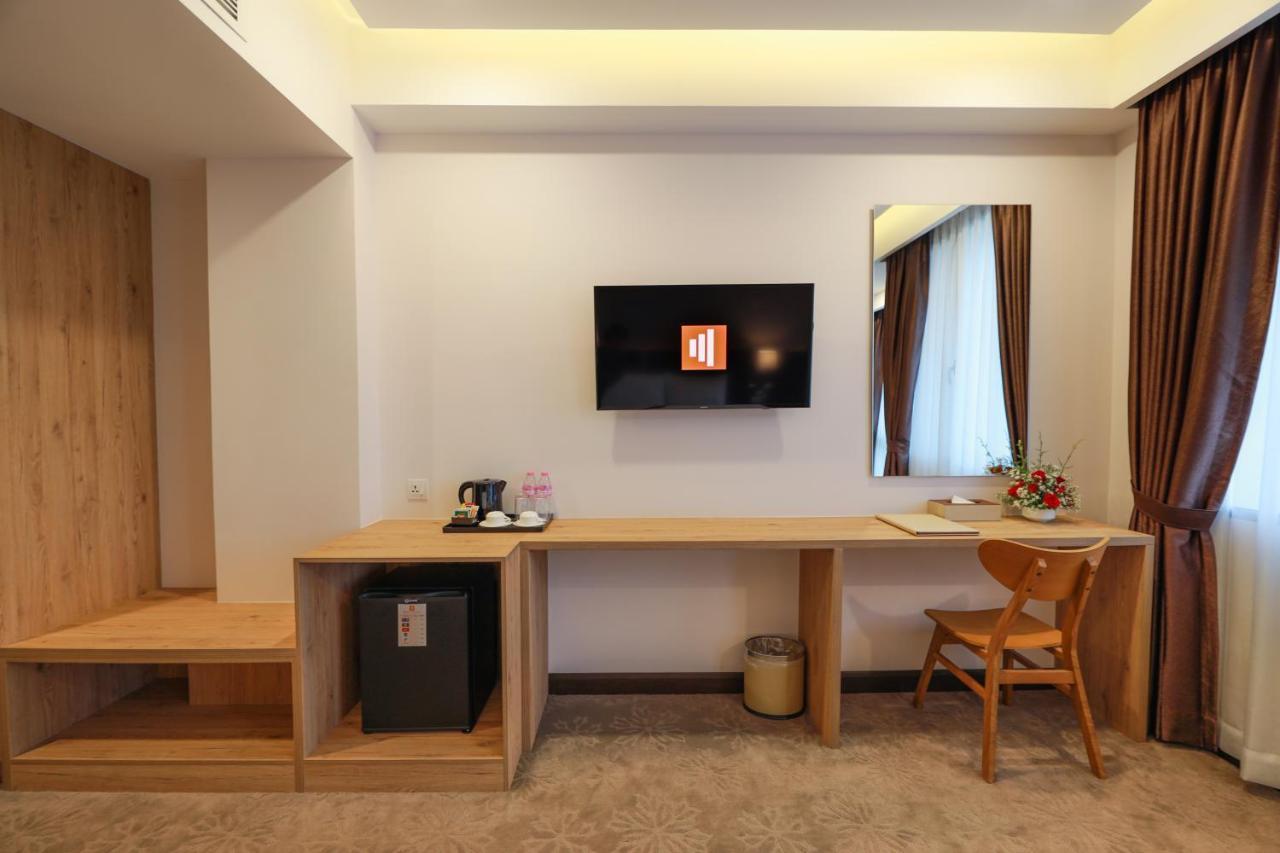 Hlaine Tet Hotel Yangon Dış mekan fotoğraf